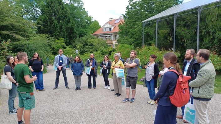 Begleitprogramm: Führung im Hermannshof 