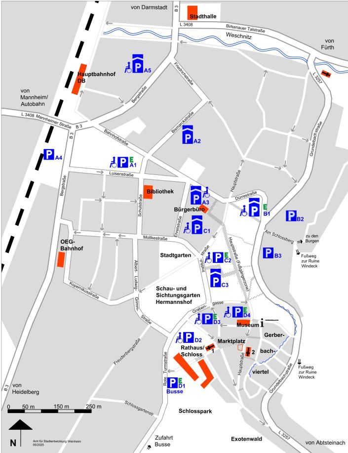 Auszug aus dem Stadtplan mit eingezeichneten Parkplätzen und Parhäusern
